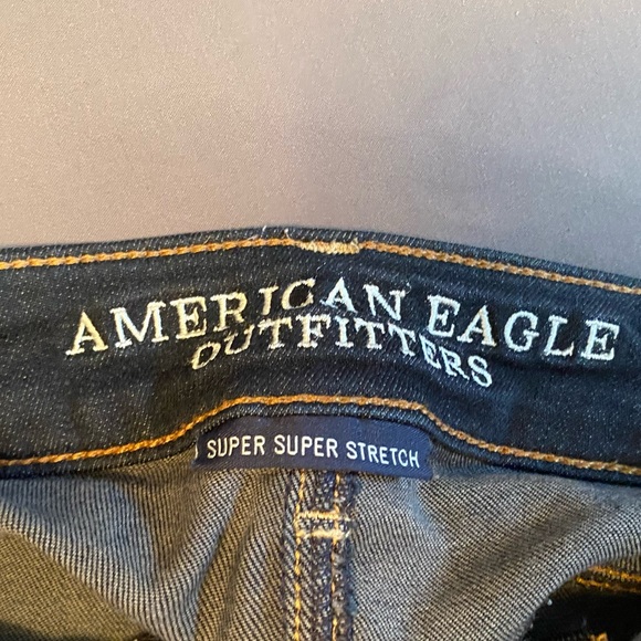 Super flattering AE Skinny Jeggings! - Picture 2 of 4